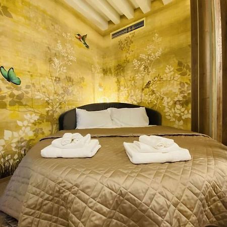 Sweet Time Venice, Luxury San Marco Frezzaria Apt! Екстериор снимка