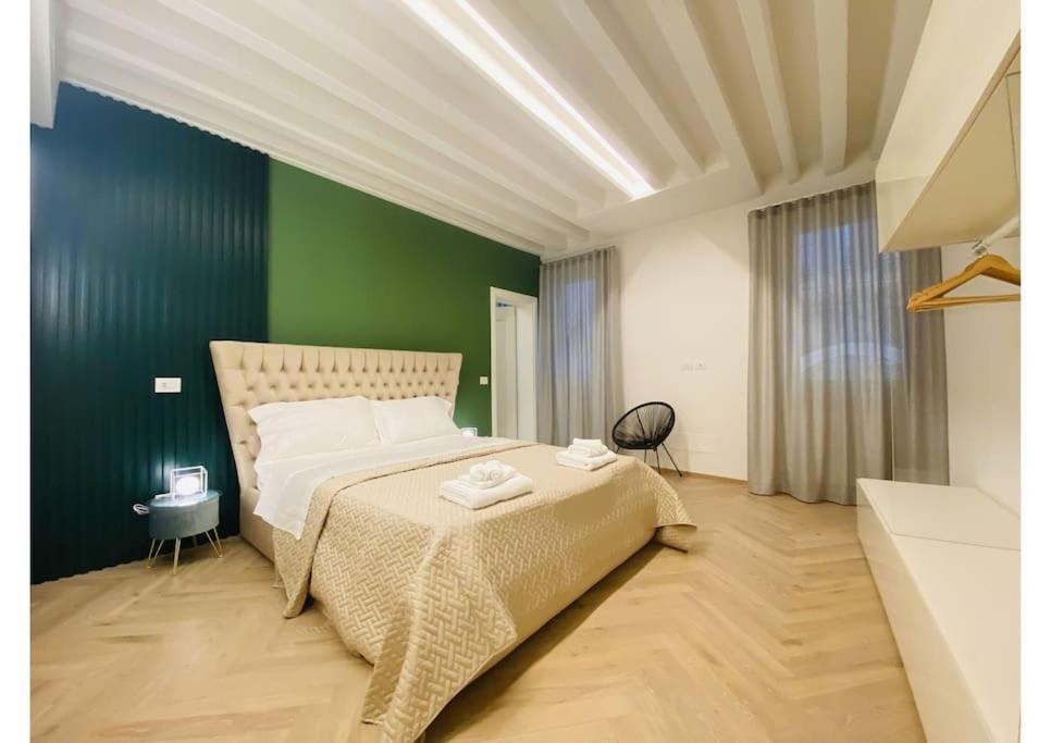 Sweet Time Venice, Luxury San Marco Frezzaria Apt! Екстериор снимка