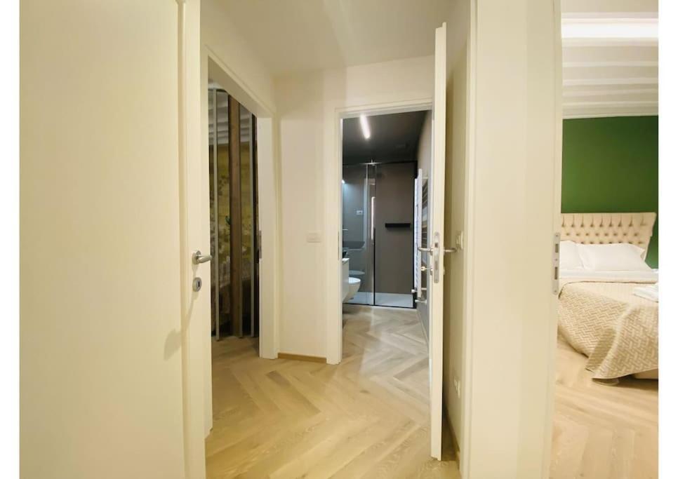 Sweet Time Venice, Luxury San Marco Frezzaria Apt! Екстериор снимка