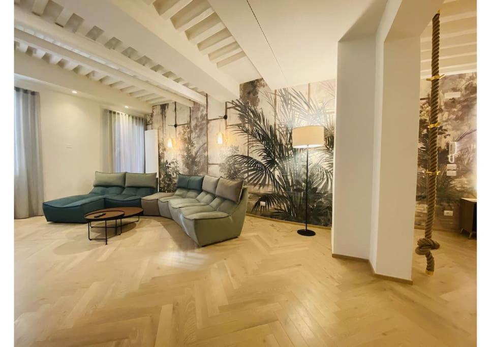 Sweet Time Venice, Luxury San Marco Frezzaria Apt! Екстериор снимка