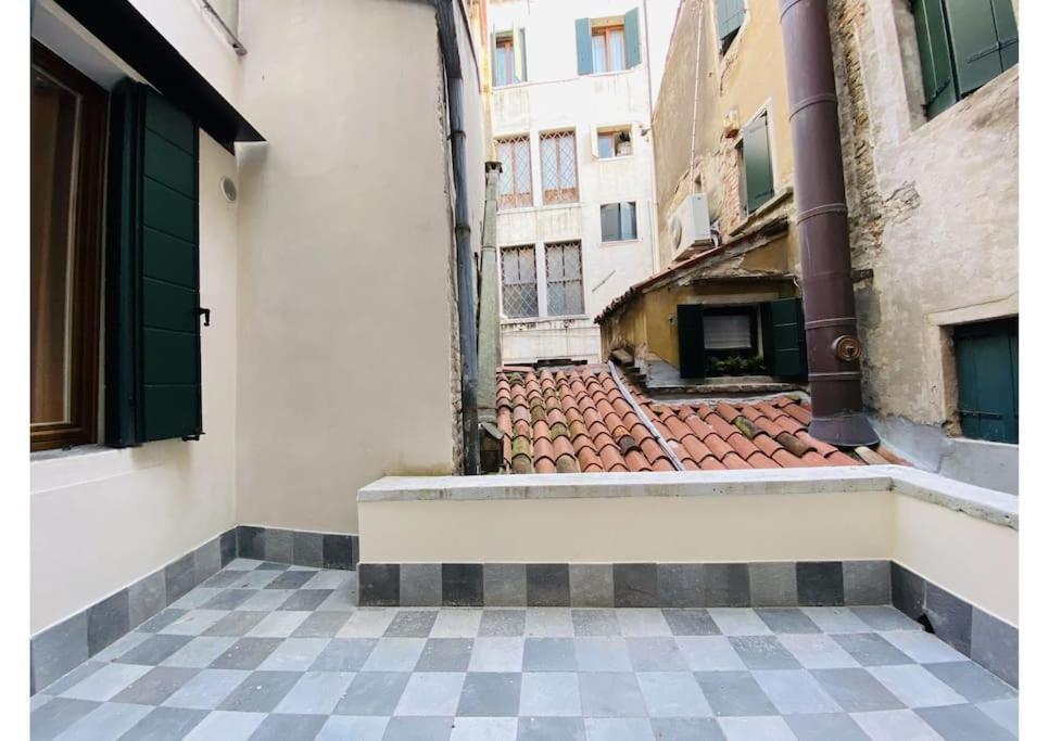 Sweet Time Venice, Luxury San Marco Frezzaria Apt! Екстериор снимка