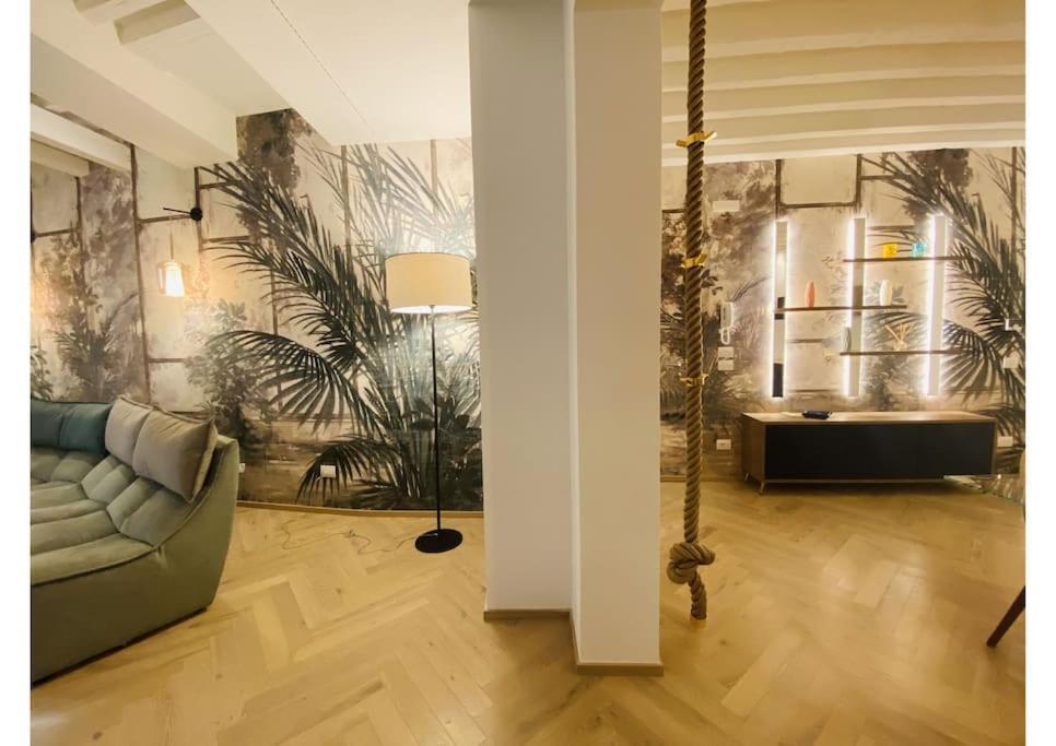 Sweet Time Venice, Luxury San Marco Frezzaria Apt! Екстериор снимка