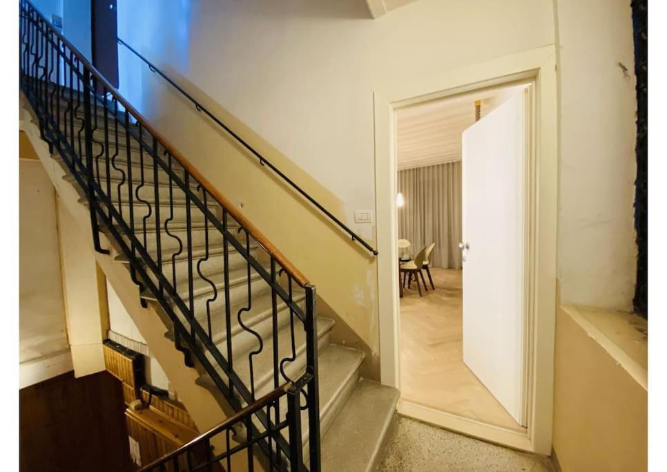 Sweet Time Venice, Luxury San Marco Frezzaria Apt! Екстериор снимка